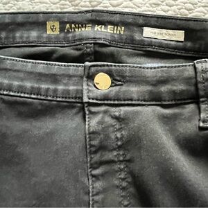 Anne Klein Women's Skinny Jeans - Black